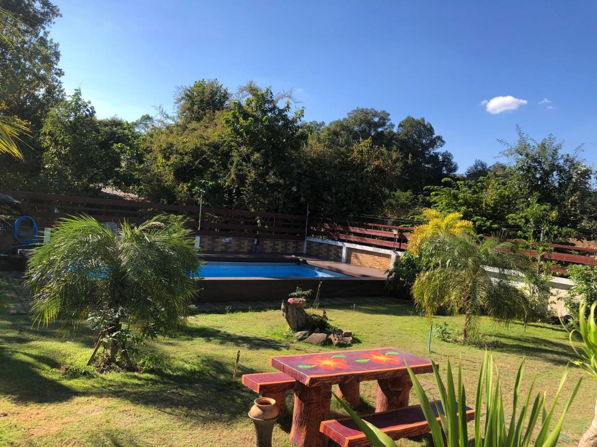 มุกดาสวรรค์ รีสอร์ท - Mukda Sawan Resort Mukdahan Exteriör bild