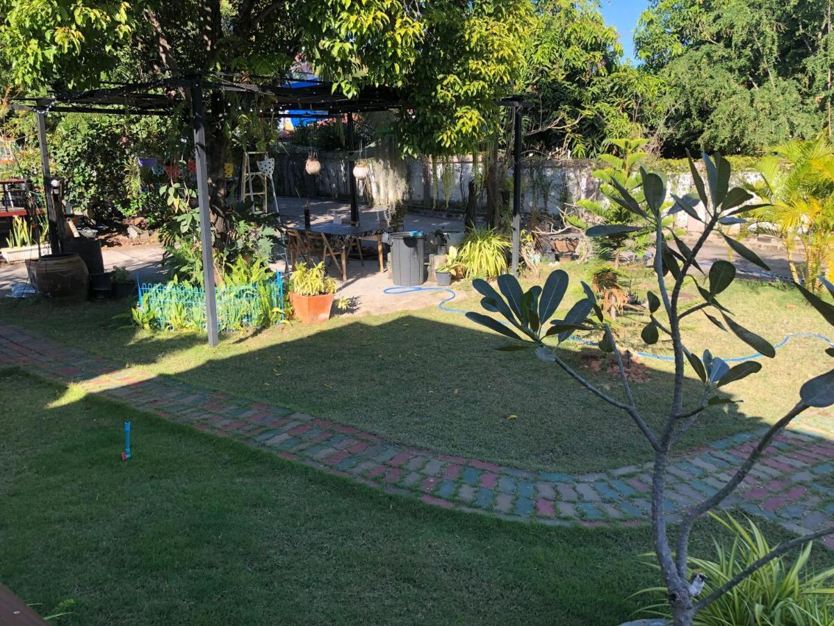 มุกดาสวรรค์ รีสอร์ท - Mukda Sawan Resort Mukdahan Exteriör bild