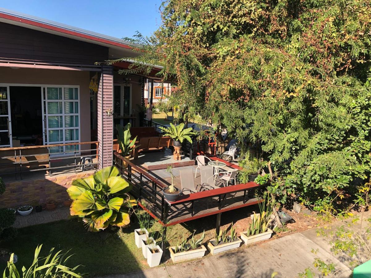 มุกดาสวรรค์ รีสอร์ท - Mukda Sawan Resort Mukdahan Exteriör bild