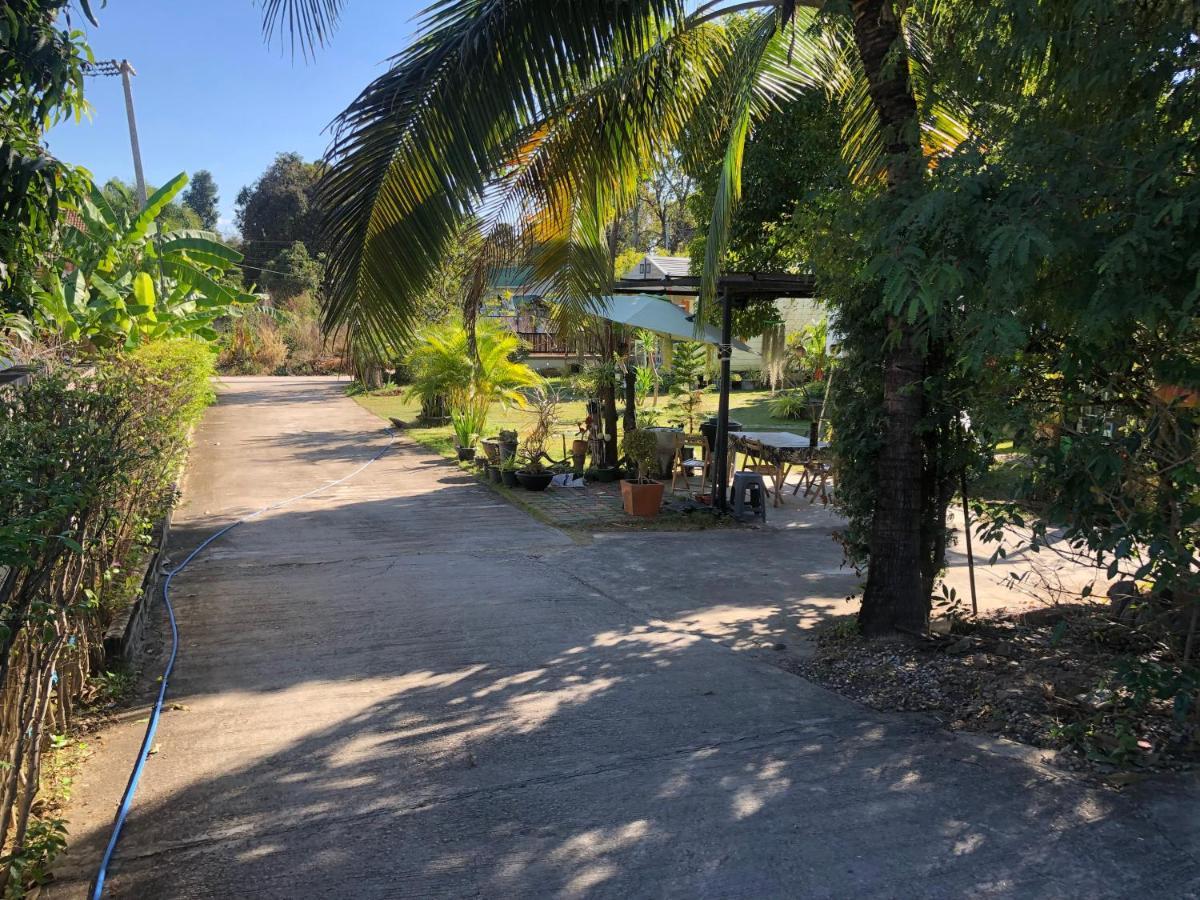 มุกดาสวรรค์ รีสอร์ท - Mukda Sawan Resort Mukdahan Exteriör bild