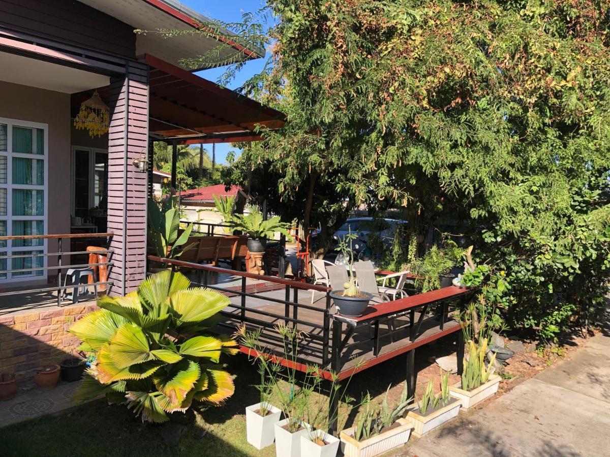 มุกดาสวรรค์ รีสอร์ท - Mukda Sawan Resort Mukdahan Exteriör bild