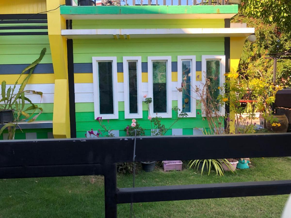 มุกดาสวรรค์ รีสอร์ท - Mukda Sawan Resort Mukdahan Exteriör bild