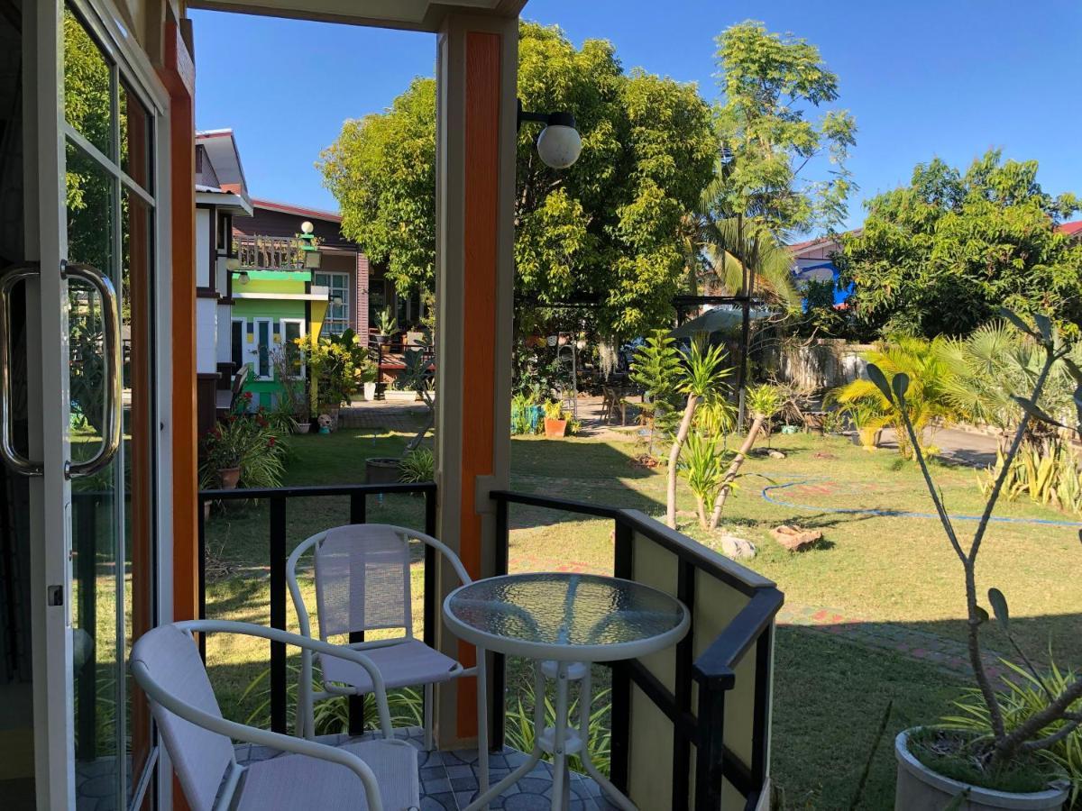 มุกดาสวรรค์ รีสอร์ท - Mukda Sawan Resort Mukdahan Exteriör bild